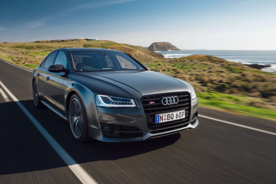 Audi S8 Plus (D4) 2016 года  (AU) (фото 2 из 15)